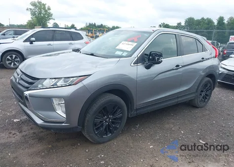 2020 Mitsubishi Eclipse Cross Le 1.5T Awc z USA, uszkodzony, nr VIN JA4AT4AA0LZ028045